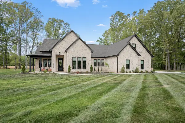 2022 Country Club Drive, Tullahoma, TN 37388