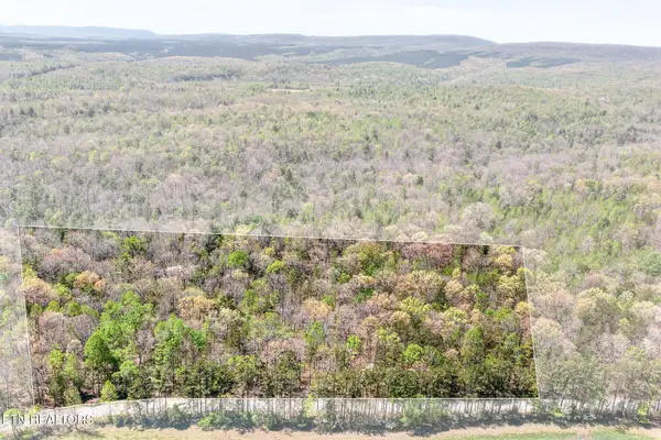 3 Smith Mountain Rd, Rockwood, TN 37854