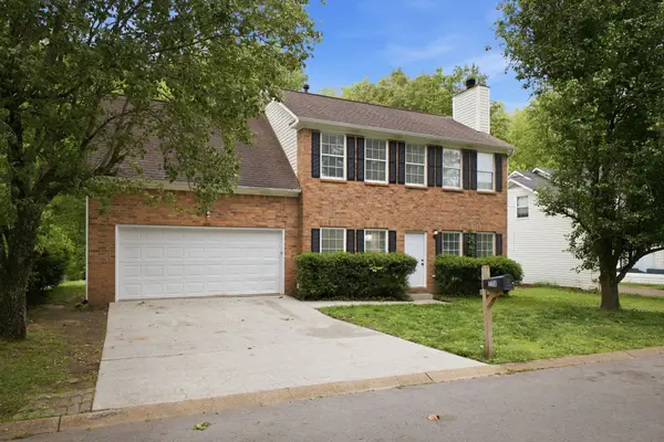 2208 Oak Barrel Ln, Antioch, TN 37013