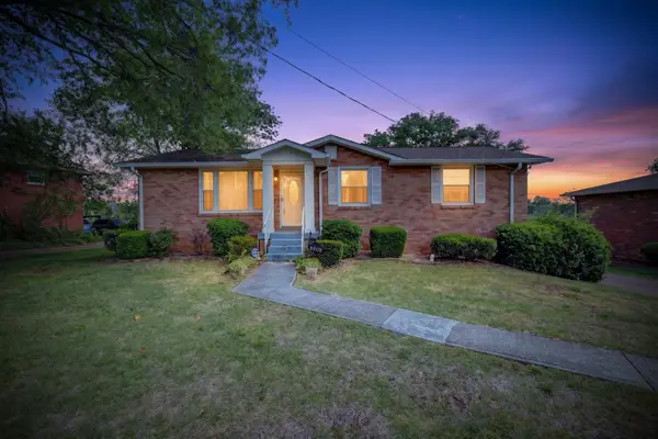 8308 Terry Ln, Hermitage, TN 37076