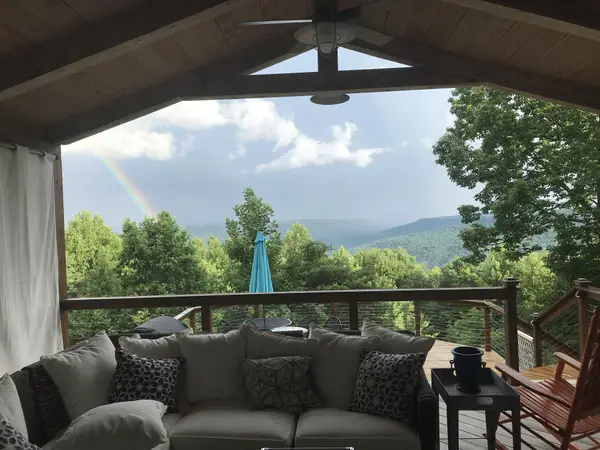 499 Wildheart Ln, Sewanee, TN 37375