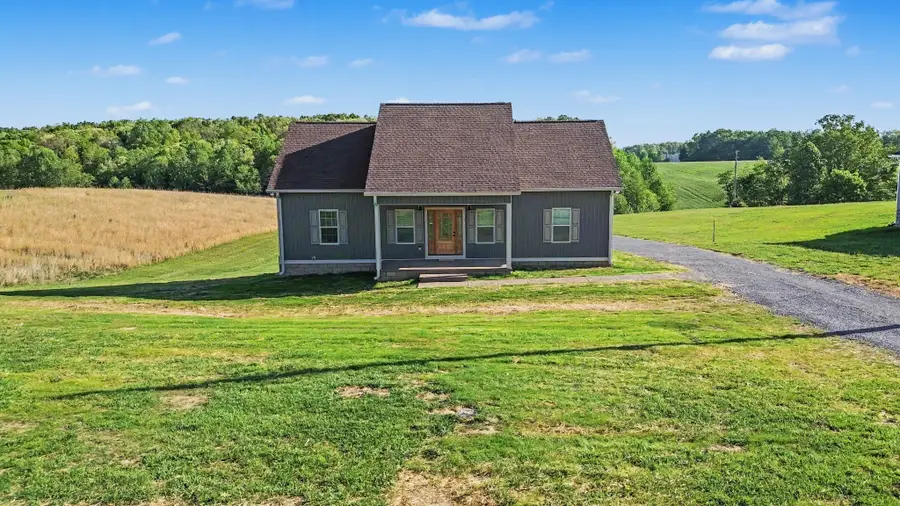 1854 Lafayette Rd, Red Boiling Springs, TN 37150 - #2