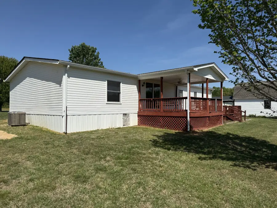 1247 Myrtle Rd, Bradyville, TN 37026 - #3