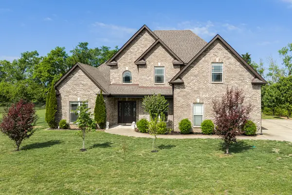 1602 Amapola Ln, Murfreesboro, TN 37127