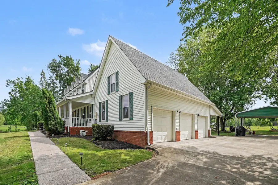 2075 Liebengood Rd, Goodlettsville, TN 37072 - #3