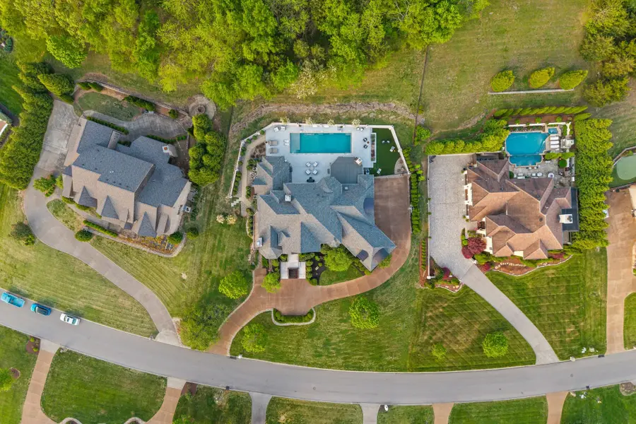 672 Legends Crest Dr, Franklin, TN 37069 - #3