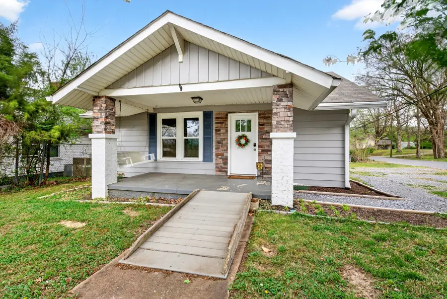 775 Greenwood Ave, Clarksville, TN 37040 - #3