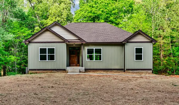 1265 Slayden Cir, Clarksville, TN 37040