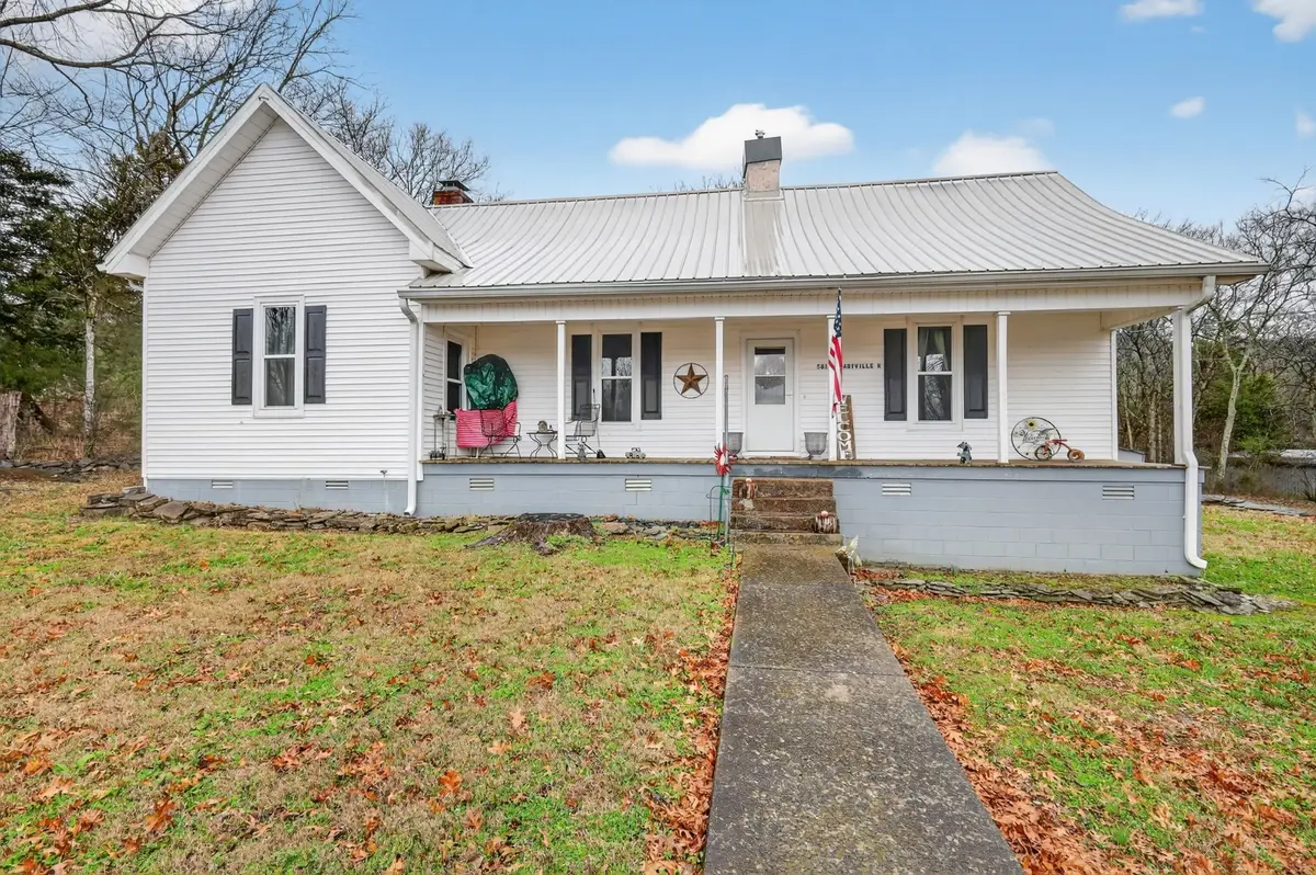 5815 Bradyville Rd, Bradyville, TN 37026 - #1
