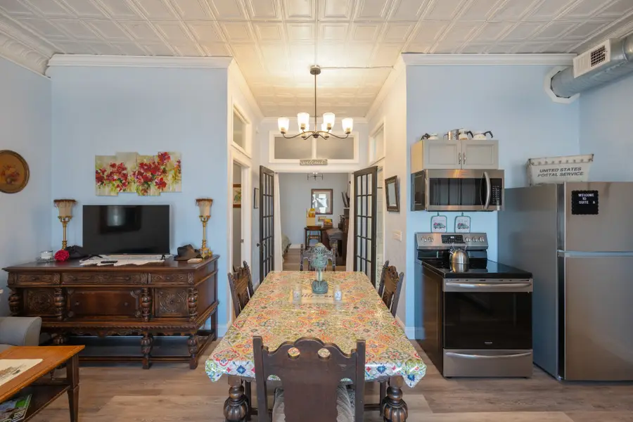 8 E Main St, Decaturville, TN 38329 - #3