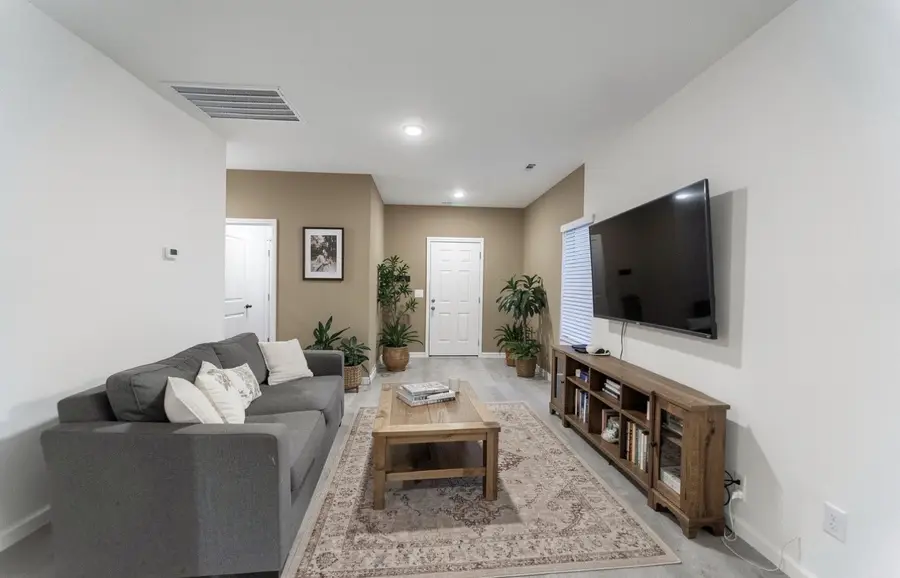 52 Phillips Drive, Manchester, TN 37355 - #2