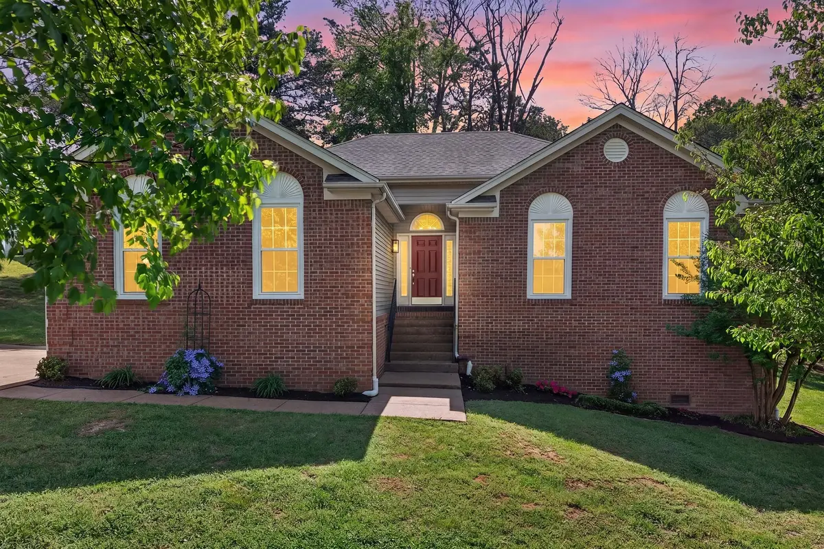 2332 Devonshire Dr, Old Hickory, TN 37138 - #1