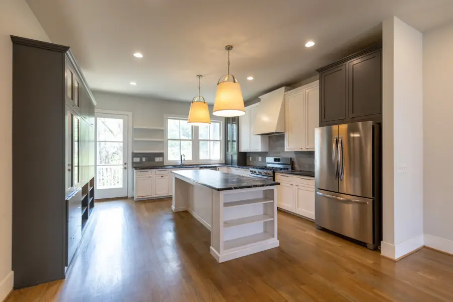 941 Gale Ln #A, Nashville, TN 37204 - #2