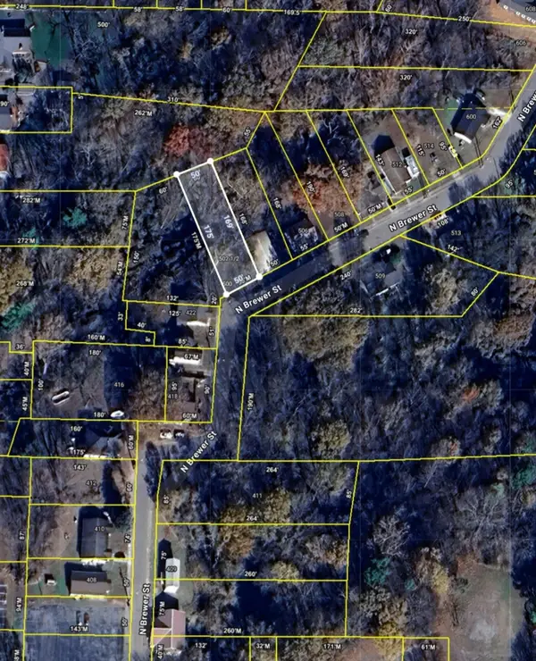 500 N Brewer St, Paris, TN 38242