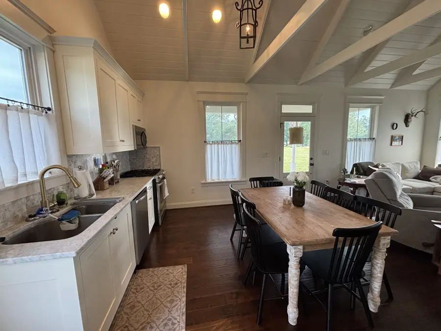 1687 Georgia Crossing Rd, Winchester, TN 37398 - #3