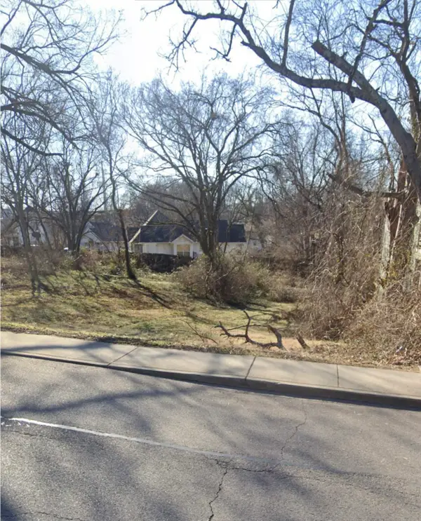 917 40th Ave N, Nashville, TN 37209