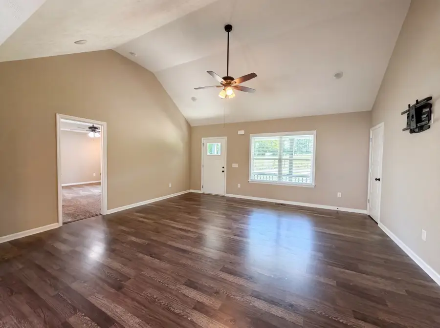 340 Elm Ave, Lewisburg, TN 37091 - #3