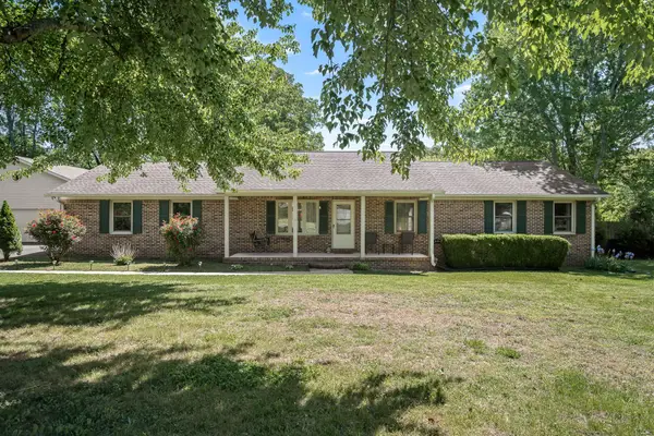 101 Kaywood Ave, Tullahoma, TN 37388