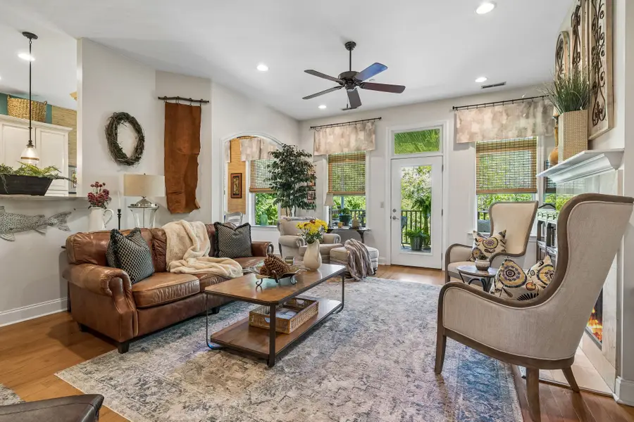 827 Cedarstone Way, Nashville, TN 37214 - #3