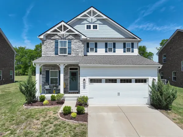 348 Oakley Dr, Gallatin, TN 37066