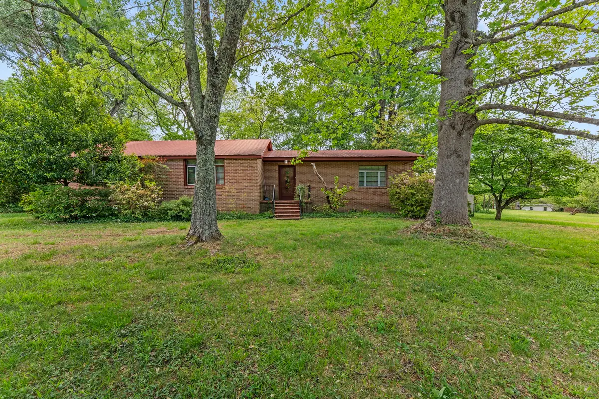 1400 Holders Cove Rd, Winchester, TN 37398 - #1