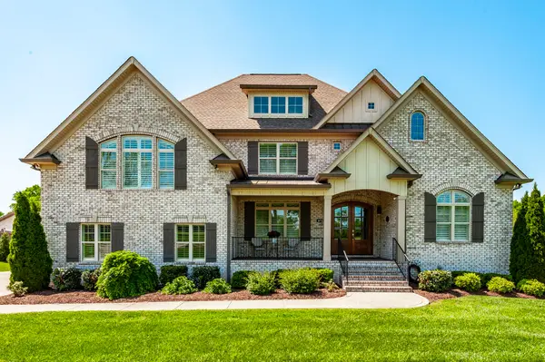 872 Douglas Bend Rd, Gallatin, TN 37066