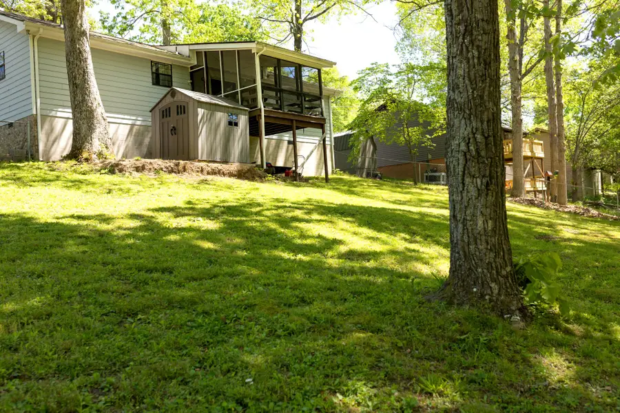 1822 Winding Way Dr, White House, TN 37188 - #2