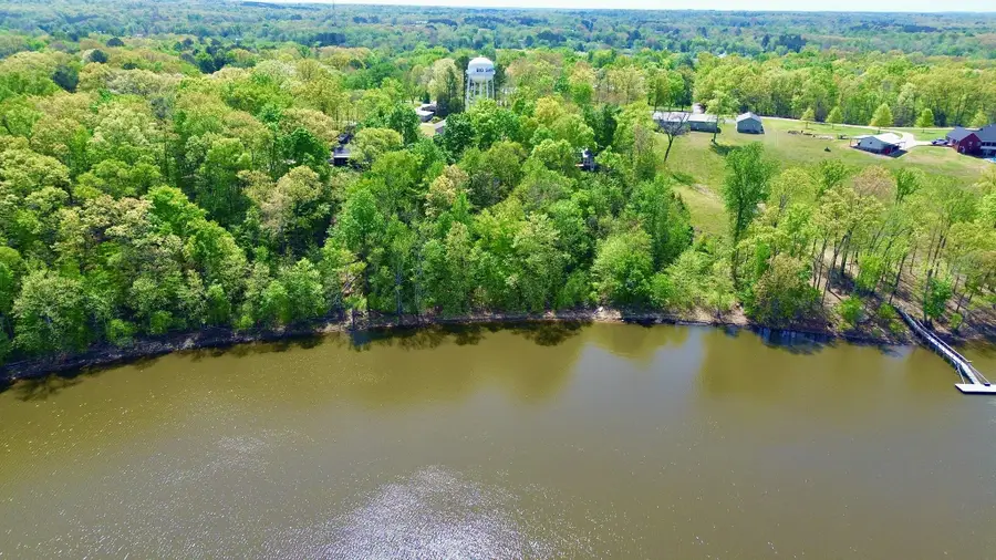 113 Jay Ave, Big Sandy, TN 38221 - #2