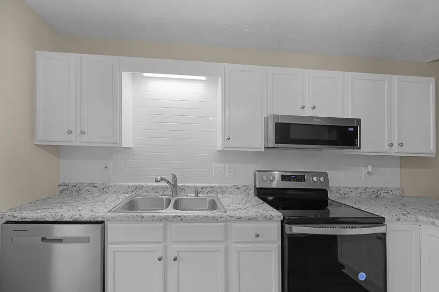 25 Dawnwood Cv, Jackson, TN 38305 - #3