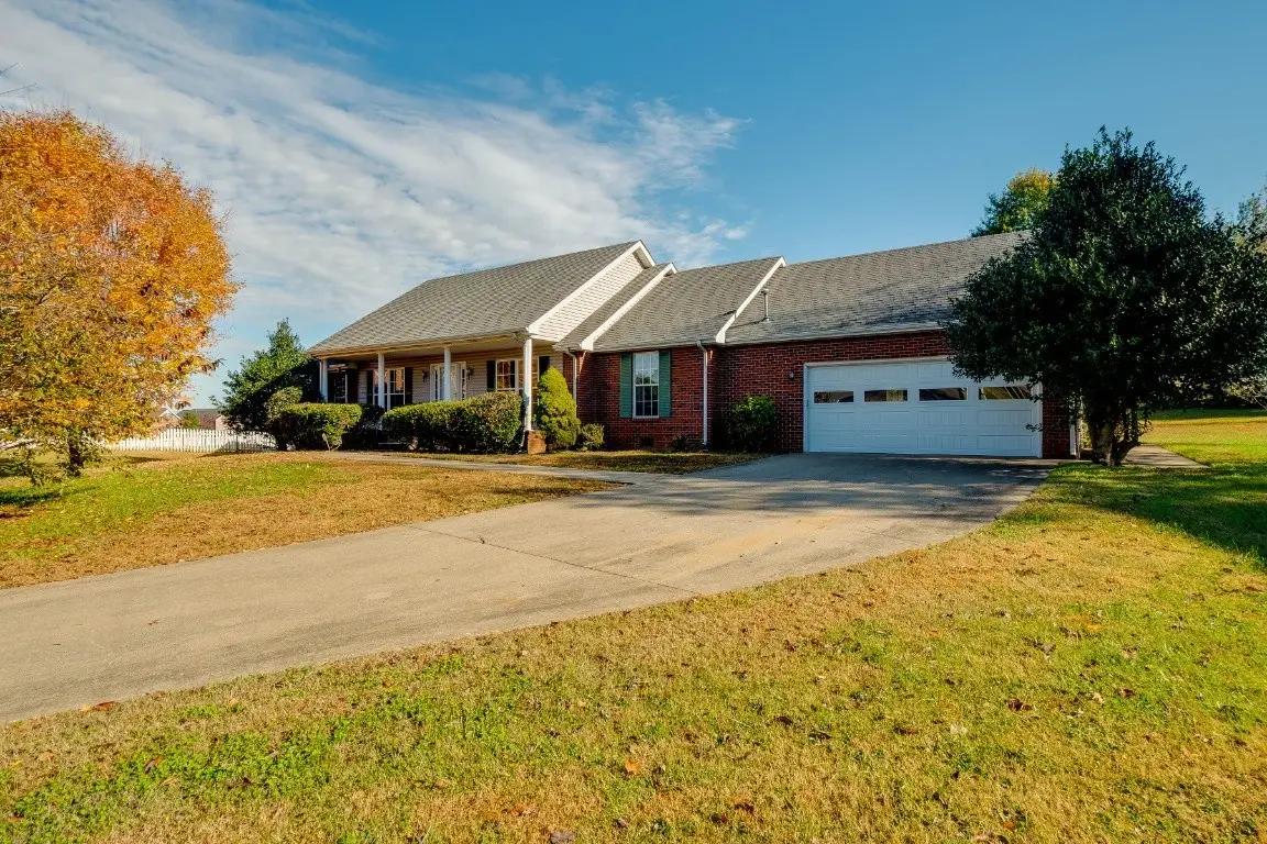 1029 Haggard Dr, Clarksville, TN 37043 - #1