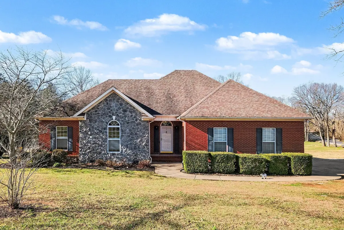 1238 Sam Johnson Rd, Columbia, TN 38401 - #1