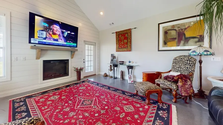 1425 E 10th St, Cookeville, TN 38501 - #3