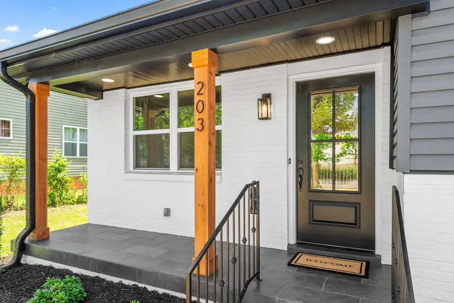 203 22nd Ave E, Springfield, TN 37172 - #3