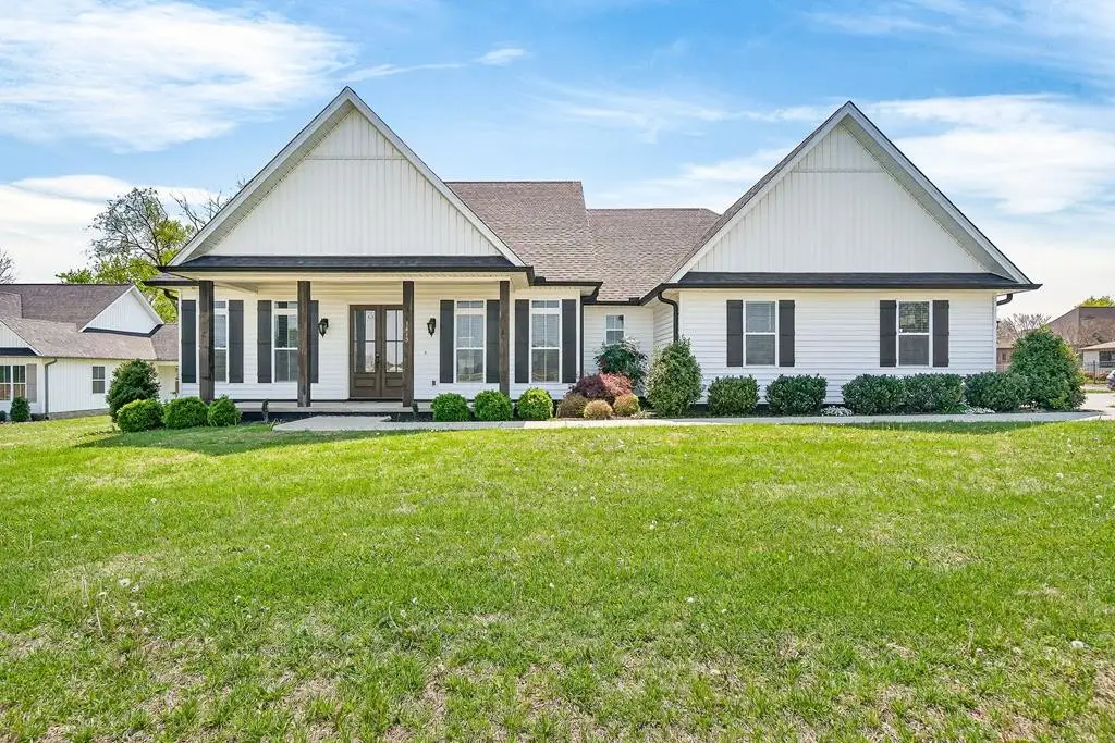 1415 E 10th St, Cookeville, TN 38501 - #1