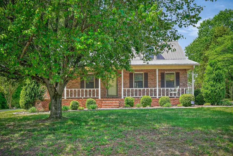 106 June St, McMinnville, TN 37110 - #3
