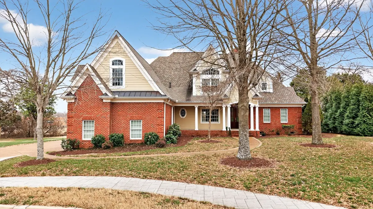 1273 Potter Ln, Gallatin, TN 37066 - #1