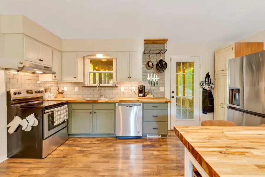 806 Childress Hollow Road, Chickamauga, GA 30707 - #3