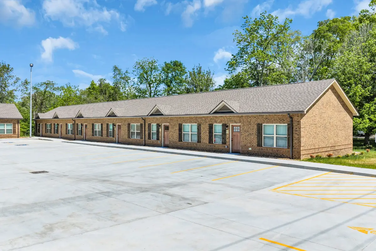 404 Cedar Ln, Tullahoma, TN 37388 - #1