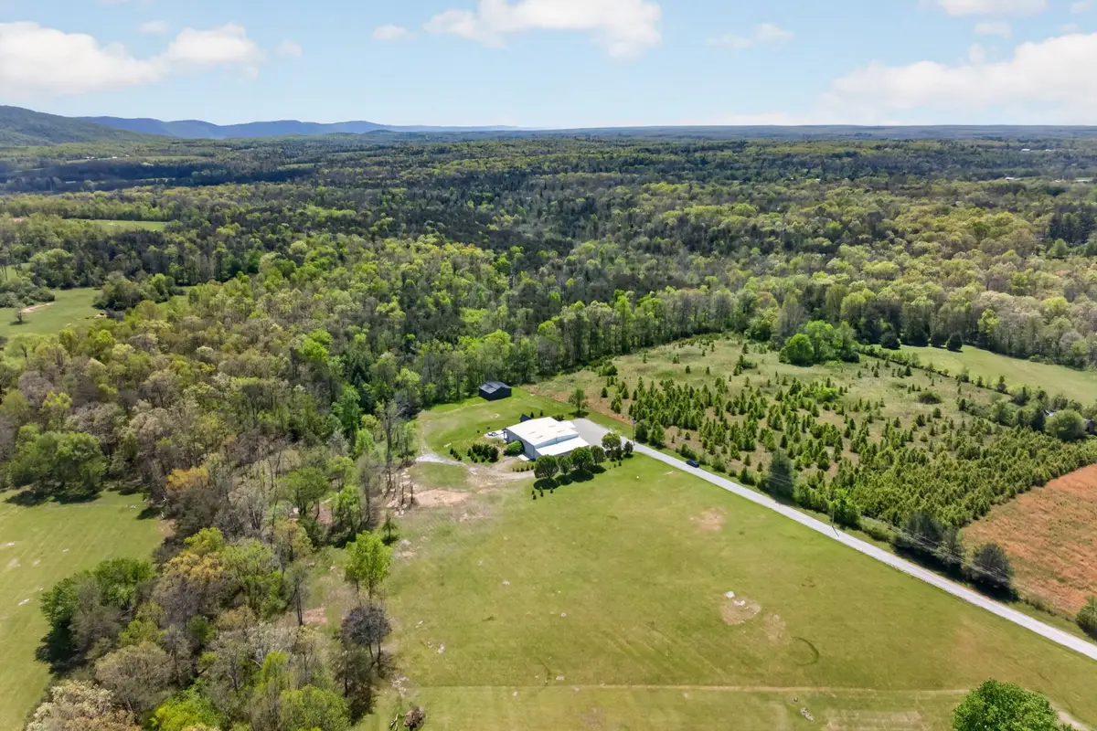 409 Turner Rd, Crossville, TN 38555 - #1