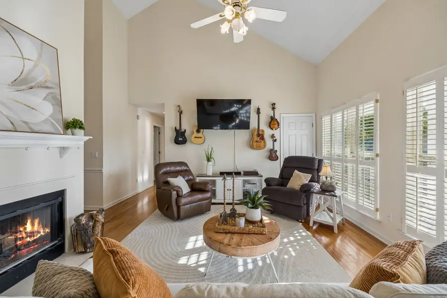 7128 Catherine Dr, Fairview, TN 37062 - #2