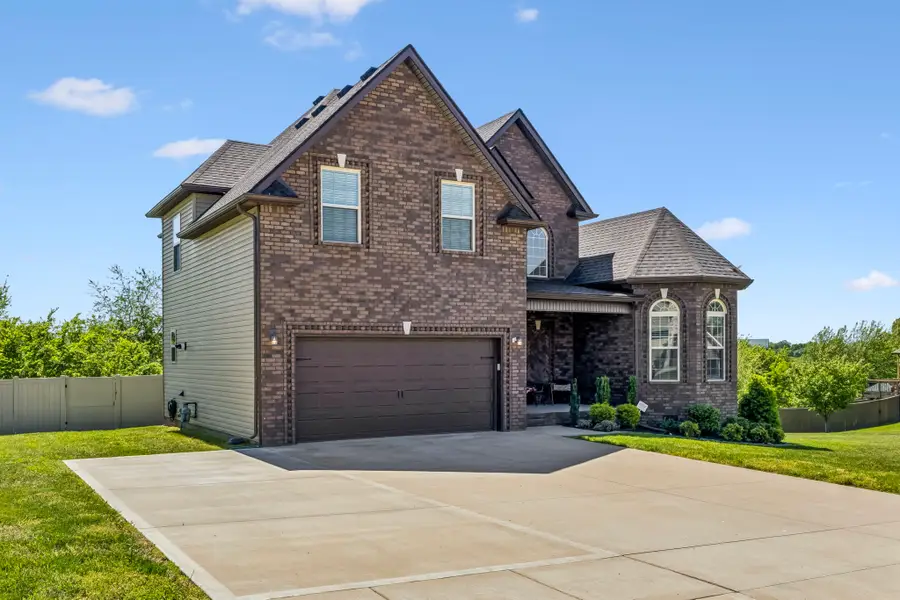 538 Tacoma Dr, Clarksville, TN 37043 - #2