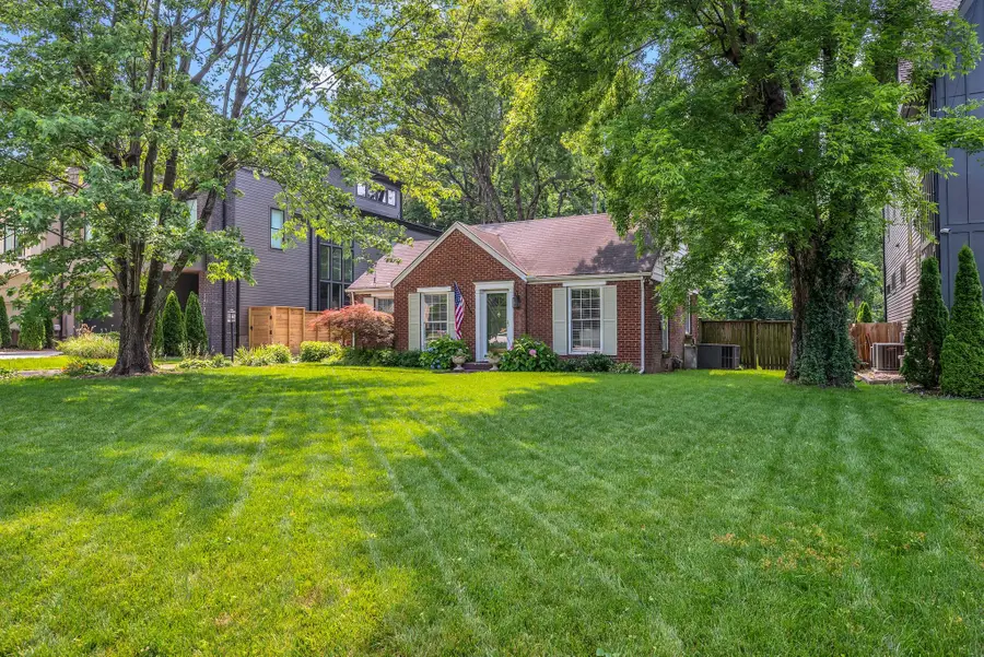 3417 Springbrook Dr, Nashville, TN 37204 - #2