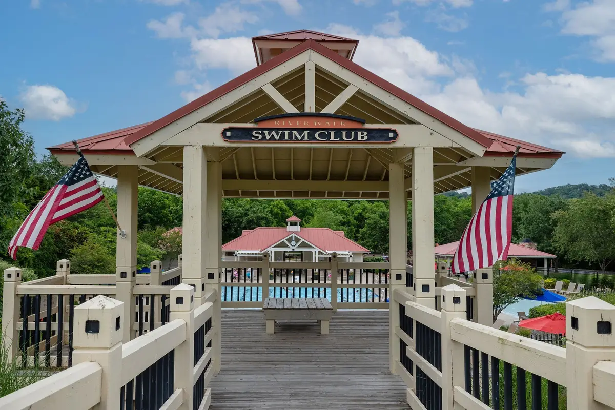 7213 Riverfront Dr, Nashville, TN 37221 - #1