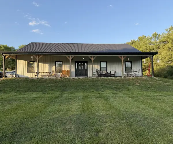 142 Mount Vernon Rd, Bethpage, TN 37022