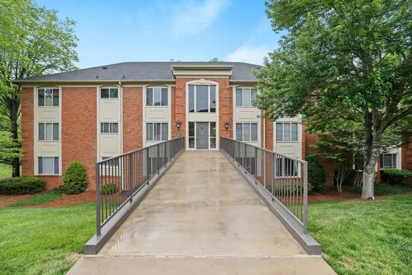 4487 Post Pl #139, Nashville, TN 37205