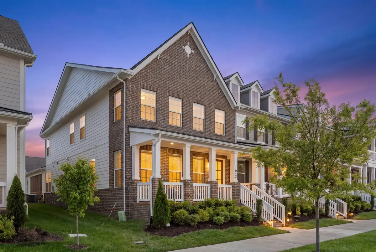 1043 Braidwood Ln, Franklin, TN 37064 - #1
