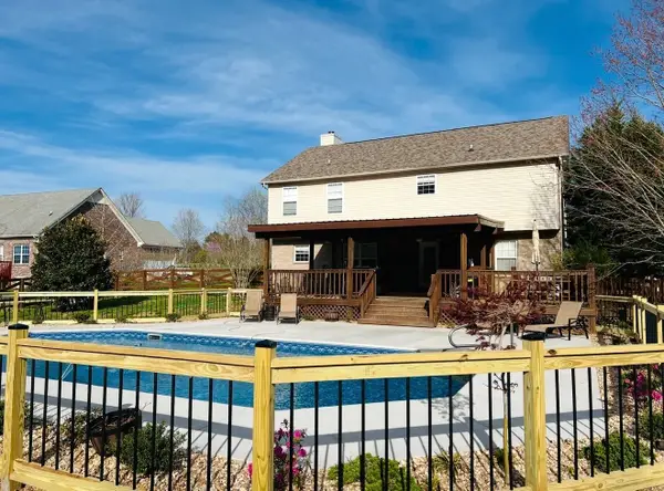 3412 Clegg Dr, Spring Hill, TN 37174