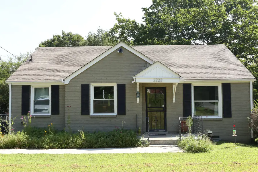 2223 Fernwood Dr, Nashville, TN 37216 - #2