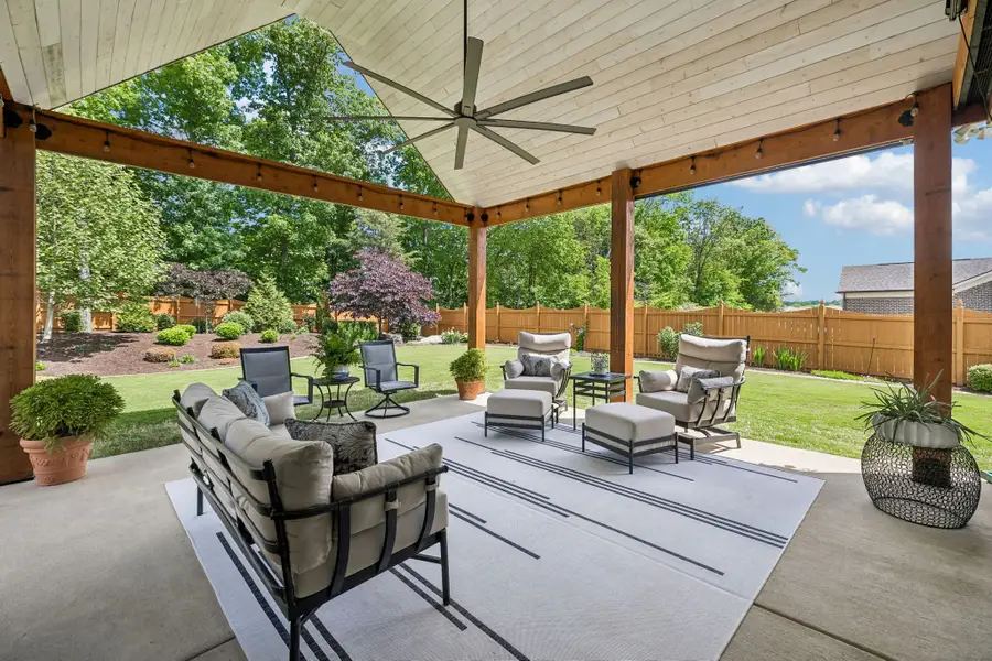 1099 Carlisle Pl, Mount Juliet, TN 37122 - #2