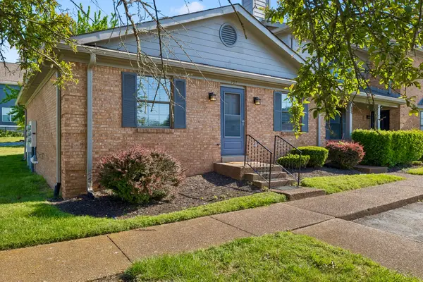 101 Ellington Pl, Madison, TN 37115